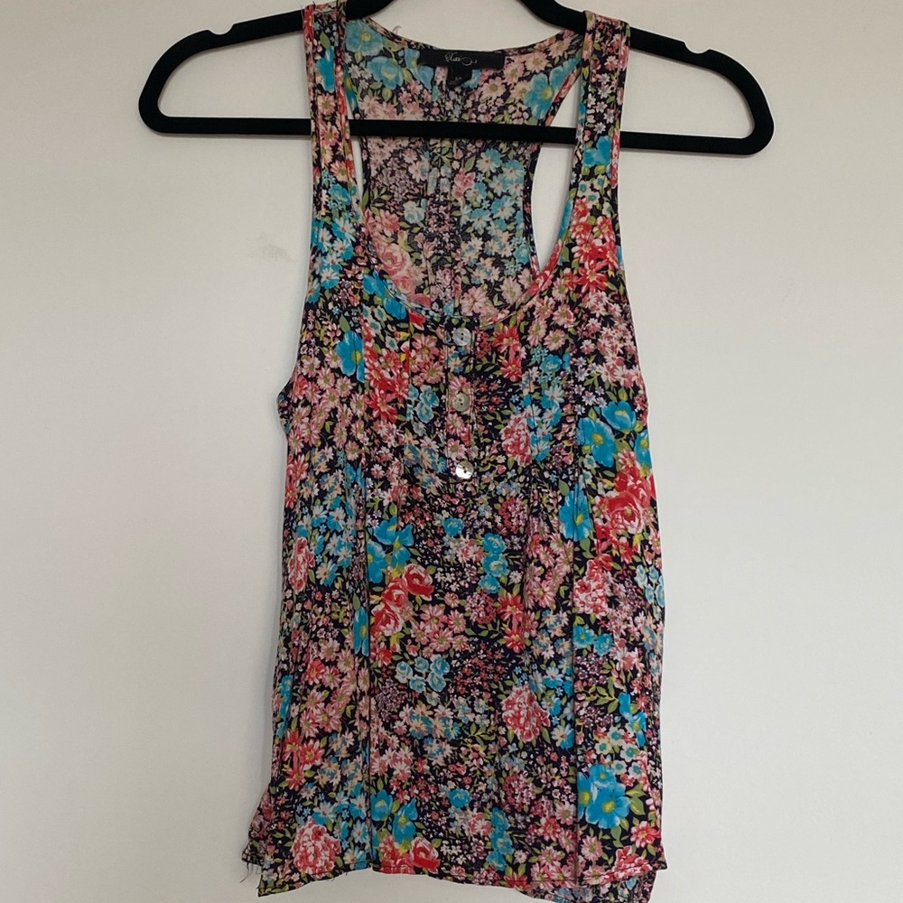 Floral tank
